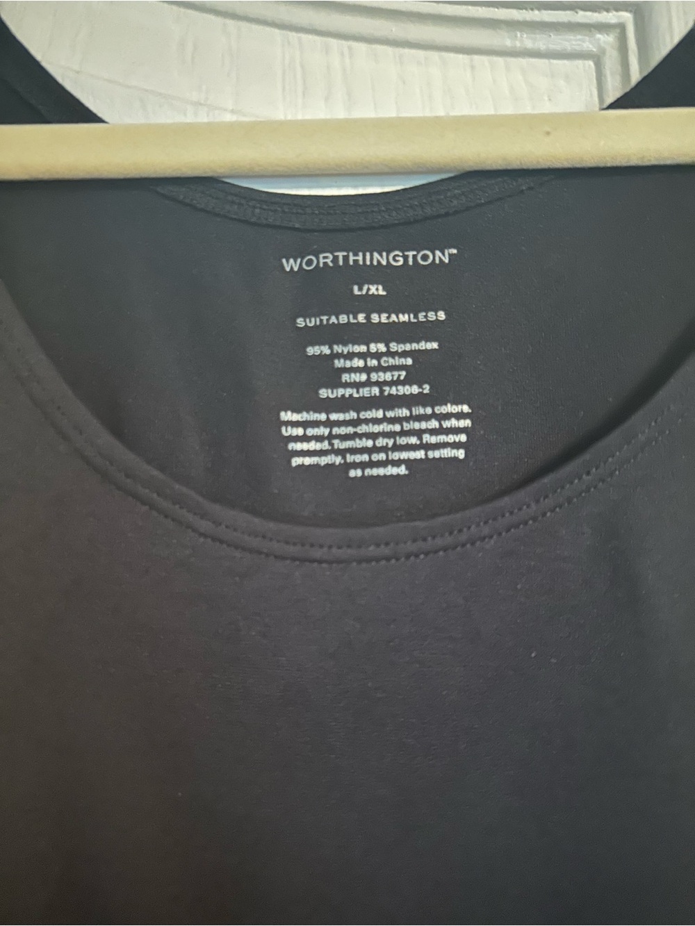 Worthington Black Women's Tank Top - Clean Scoop Neck - Picture 2 of 3